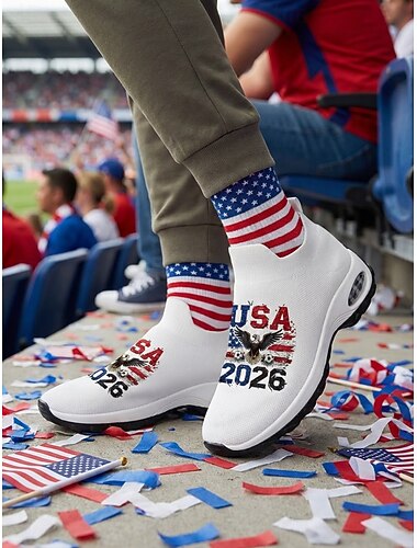  Witte dames slip-on sneakers met 2026 USA voetbalthema - casual schoenen met adelaarsprint, comfortabel schoeisel voor fans, evenementen, de sportschool en wandelen. &alledaagse kleding