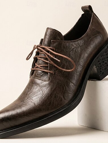  Bruine leren derby's voor heren, veterschoenen in vintage stijl met een stevige hak, een opvallend schoeisel voor stijlvolle mannen, geschikt voor feesten, banketten, mode-evenementen en avondgelegenheden.