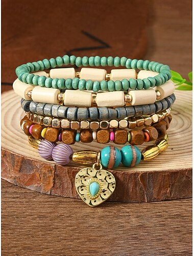  Set di 6 braccialetti da donna in stile bohémien con perline di legno e lega, ciondolo a cuore, gioielli elasticizzati a strati per vacanze al mare e abbigliamento casual quotidiano.
