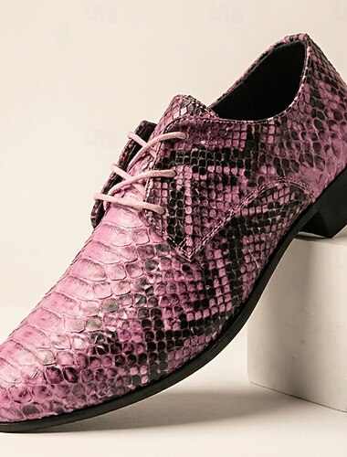  Pánské růžové oxfordské boty s potiskem hadí kůže, šněrovací elegantní boty, výrazná módní obuv pro stylové muže, svatby, bankety, večírky a večerní akce.