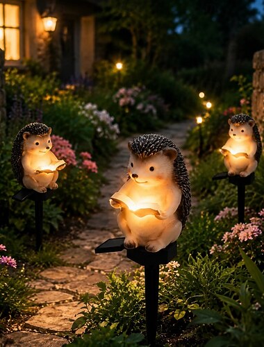  屋外用ソーラーハリネズミガーデンライト2個セット、防水樹脂製芝生用杭ライト、かわいい動物型ソーラー通路ライト（庭、パティオ、花壇、夏のパーティー、夜間装飾用）