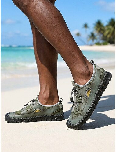  Scarpe da spiaggia casual da uomo verdi, leggere, traspiranti e comode, ideali per le vacanze al mare, i viaggi tropicali, il tempo libero in riva al mare e le giornate calde.