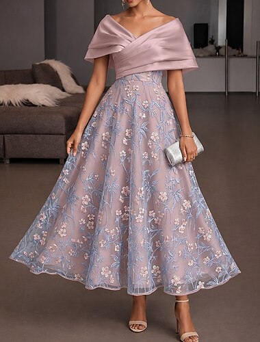  A-Linie Knöchellänge Cocktailkleider Elegant Vintage Blumen Ärmellos Schulterfrei Formell Semi-Formal Satin Spitze mit Falten Stickerei Applikationen