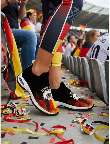 Svarta slip-on sneakers med Tyskland-inspiration för kvinnor - fotbollsmönster, bekväma vardagsskor för fansammankomster &vardagskläder