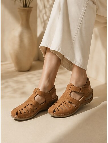  Sandales de pêcheur décontractées pour femmes, à bout fermé – chaussures confortables et respirantes avec découpes et bride ajustable, idéales pour la marche et les activités de plein air.