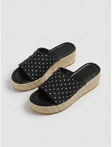  Schwarze Vintage-Espadrille-Plateausandalen mit Polka-Dots und gerafftem, breitem Riemen – perfekt für Kreuzfahrten und Deckpartys. &Resort
