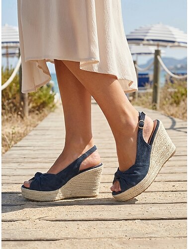  Dames espadrille wedge sandalen in marineblauw - sexy suède platformschoenen met open neus, geknoopt detail en hielbandje voor een strandvakantie.