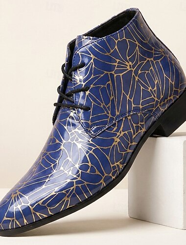  Stivali eleganti da uomo di lusso, stivaletti alla caviglia in pelle lucida con motivo a effetto craquelé dorato, stile formale alla moda per uomo, ideali per feste ed eventi.