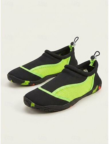  Herre vannsportsko med slip-on-funksjon, hurtigtørkende og sklisikre strandsko, lette vannsko for svømming, surfing, strandliv