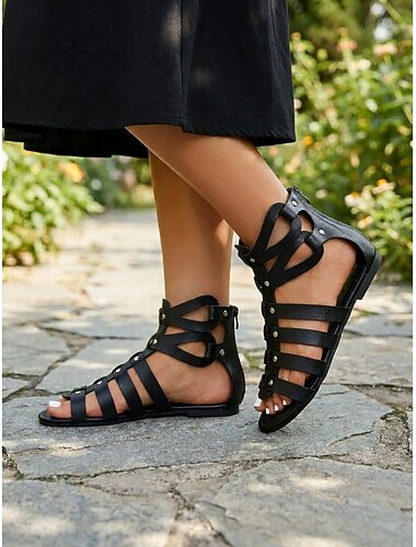  Zwarte gladiatorsandalen met klinknagels voor dames – Romeinse platte sandalen met bandjes en ritssluiting aan de achterkant, lichtgewicht zomerschoenen voor vakantie, reizen en casual gebruik.