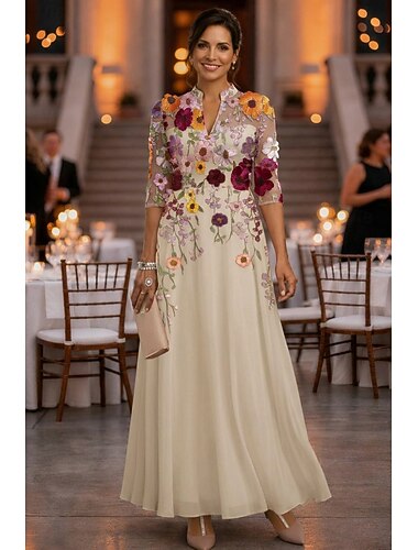  Linha A Longo Vestido Para Mãe dos Noivos Manga 3/4 Decote V Elegante Vintage Luxuoso Formal Convidado do casamento Festa de Casamento Chiffon Tule com Flores 3D Bordado Apliques