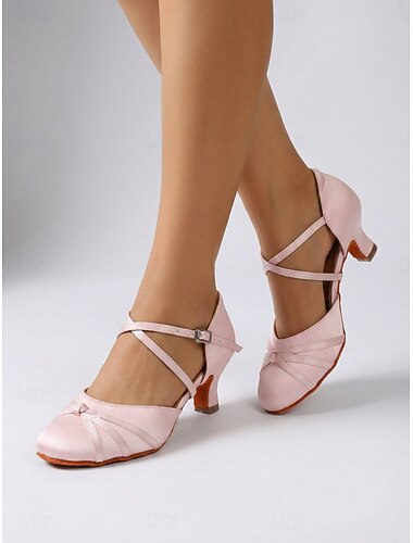  Chaussures de danse de salon élégantes en satin rose pour femmes, talons confortables à brides croisées pour la valse, le foxtrot, les danses sociales, les mariages et les soirées.