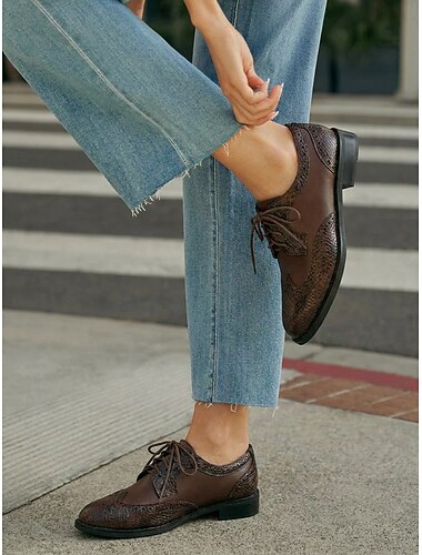  Damesschoenen in bruin mesh, vintage wingtip veterschoenen met lage hak, geschikt voor kantoorwerk, zakelijke casual gelegenheden en woon-werkverkeer. &alledaagse kleding