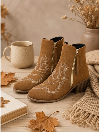  Bottines western marron clair brodées pour femmes, style cowgirl, avec double fermeture éclair latérale et talon bloc, idéales pour les voyages d'automne, la campagne, les concerts et le quotidien.
