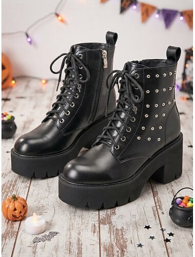  Stivali gotici neri da donna con plateau - scarpe da combattimento con tacco alto e borchie argentate, allacciatura e tacco grosso, ideali per feste di Halloween e cosplay.