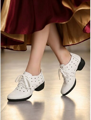  Women's White Leather Jazz Dance Shoes, Breathable Hollow-out Lace-Up Dance Shoes with Split Low Heel Sole for Jazz, Ballroom, Tap, Latin, Modern Dance, Dance Practice & Performance