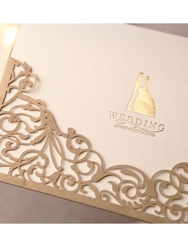 Format Enveloppe & Poche Invitations de mariage Cartes d'invitation Style formel / Style classique / Style des mariés Papier nacre 16.6*11.5cm