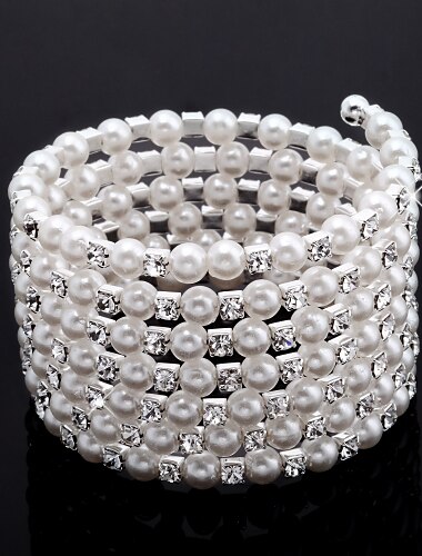Elegant Ladies' Rhinestone Strand/Tennis Bracelet In White Pearl