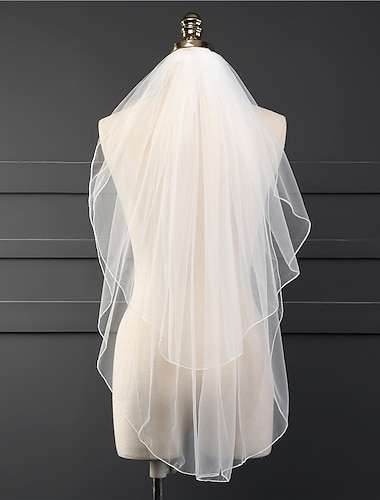  Two-tier Classic Style Wedding Veil Fingertip Veils with Solid Tulle