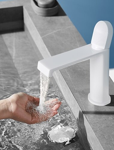 Waschbecken Wasserhahn, schwarzer Bad Wasserhahn, Messing Einhebelmischer mit einem Loch (schwarz / grau / chrom / golden)