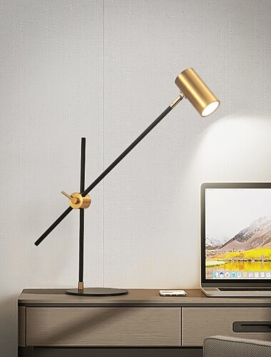 skrivbords-/bordslampa, matt mässingsfinish, justerbar höjd, balansarm, in-line vippströmbrytare