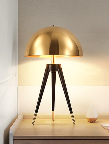 modern egyszerű asztali lámpa nappali modell szoba hálószoba éjjeli lámpa villa művészeti kiállítóterem háromágú gomba asztali lámpa