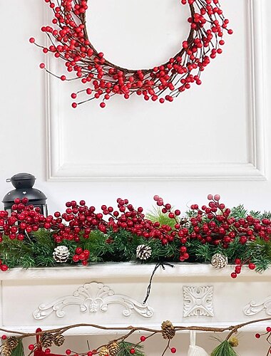 クリスマス ガーランド クリスマス デコレーション ガーランド 松ぼっくり 赤い果実 剛毛 松 ガーランド クリスマス デコレーション 屋内 屋外 ホーム マントル 暖炉 休日 装飾 クリスマス