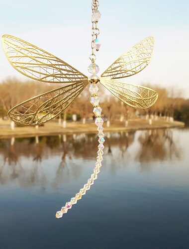 1db napfogó szitakötő kis káprázatos légy szitakötő napfogó kristályokkal szivárvány készítő medál ablakfüggő dísz