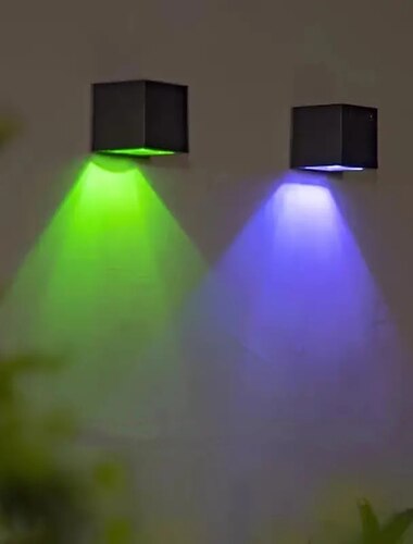 lâmpada de parede solar ao ar livre à prova d'água 2 modos branco quente/rgb led luz de decoração de floresta para decks terraços passos pátios jardins decoração de paisagem 1/2 unidades