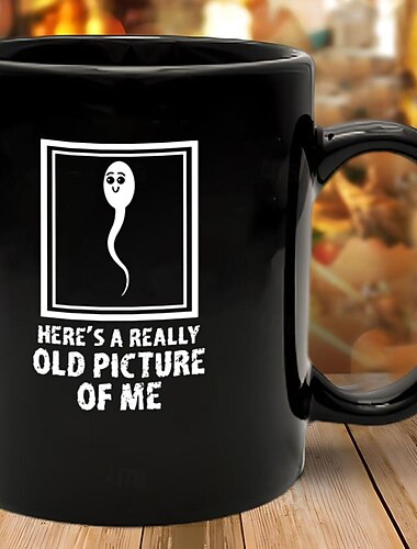 voici une très vieille photo de moi, des tasses à café amusantes pour mon anniversaire