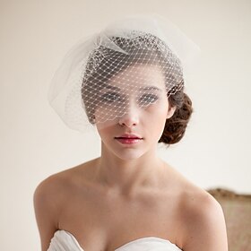 Two-tier Vintage Style