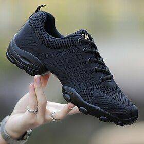 Men's Breathable Mesh Dance Sneakers - Lightweight Lace-Up Jazz Shoes with Cushioned Sole for Comfort and Flexibility