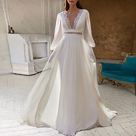 Beach Open Back Boho Wedding Dresses A-Line V Neck Long Sleeve Floor Length Chiffon Bridal Gowns With Appliques Solid Color 2024