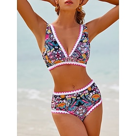 Lang geschnittenes Triangel-Bikini-Set mit Stickerei: retailer-supplied image