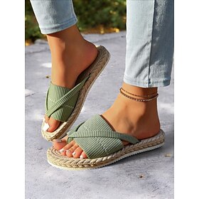 Women's Green Flip-Flop Sandals  Casual and Comfortable Summer Shoes for Beach and Everyday Wear