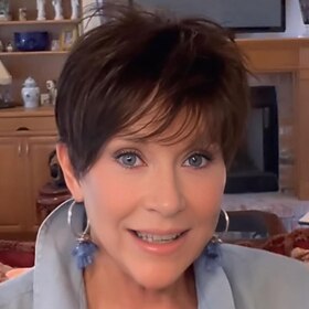Short Dark Brown Pixie Wigs for Women Layered Synthetic Short Hair Wigs with Bangs Natural Looking Brown Wigs for White Women