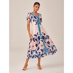 Robe longue maxi ample pour femme, idéale pour les vacances d'été. Imprimé floral arc-en-ciel, manches courtes, col…: retailer-supplied image