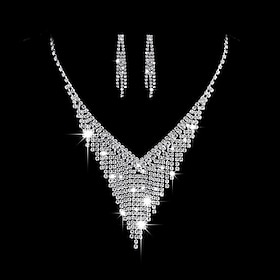 Bridal Jewelry Sets 1 set Rhinestone Alloy Earrings Necklace Women's Artistic Sweet Jewelry Set For Wedding Special Occasion Party Evening Wear