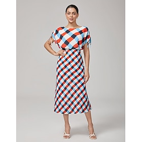 Geometric Print Ruched Maxi Dress: retailer-supplied image