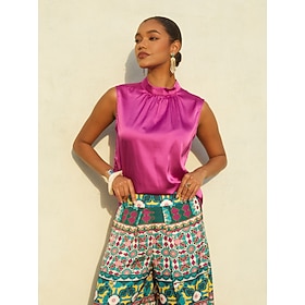 Ärmelloses Top aus Satin mit Stehkragen und breiten Schultern, lässig und für den Urlaub geeignet: retailer-supplied image