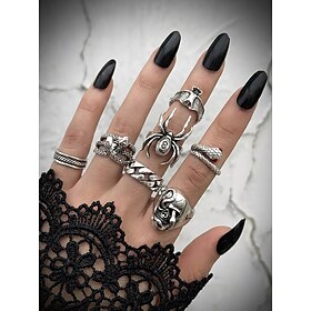 Women's Alloy Skull Snake Spider 7-Piece Ring Set, Gothic Halloween Statement Rings for Costume Parties, Cosplay, Festivals, Haunted House Events and Themed Ou