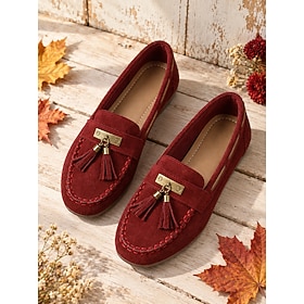 Mocasines burdeos para mujer: zapatos planos informales con costuras en la puntera, detalles metálicos y borlas, zapatos retro cómodos sin cordones para camina