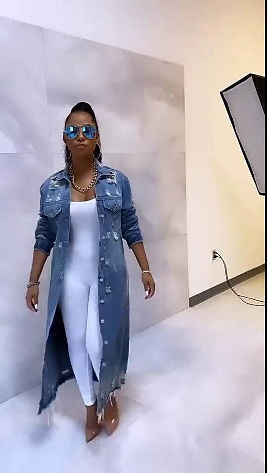 play video