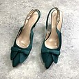 Dámské vintage zelené saténové boty s rolákovým podpatkem z 50. let s mašlí – elegantní špičaté boty na středním podpatku na svatby, večírky a formální příležitosti