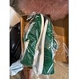 mocassini casual da uomo in pelle scamosciata verde con suola bianca antiscivolo leggera, comodo design slip-on e materiale traspirante