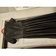 Ligne A Longueur thé Robes de Cocktail Élégant Manche Courte Col Bateau Fête de jardin Mariage Taffetas Satin Extensible avec Plis