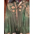 Día de San Patricio Camisa de arte celta de trébol de cuatro hojas para hombre Camisa de botón de manga larga Vintage Retro Fiesta Vacaciones Primavera Otoño Camisa de lino con impresión 3D Verde 1