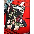Blusa de mujer negra con estampado floral, mangas de gasa elástica, escote barco, informal, cómoda, para primavera, verano, otoño y vacaciones.