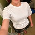 Mujer Camiseta Camiseta superior Frunce Color sólido Plano Moda Elegante Clásico Manga Corta Cuello Barco Escote Redondo Tops cortos Diario Noche Fin de semana Marrón Oscuro Negro Blanco Rosa Vino