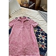 Dames chiffon broekenset met korte mouwen, ronde hals en bloemenprint, geschikt voor bruiloften en elegante gelegenheden.